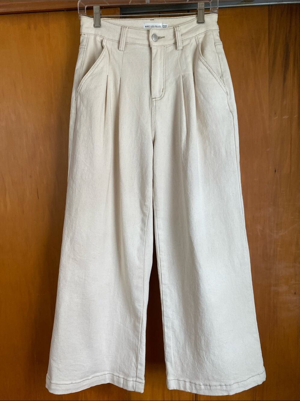 Avec Les Filles Cream High-Rise Cropped Wide Leg Jeans Pleated Neutral Summer - Picture 1 of 5
